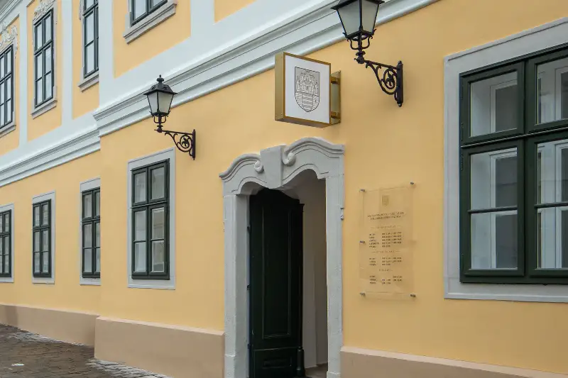 Tájékoztatás az ügyféltér megnyitásáról és az ügyfélfogadás rendjéről