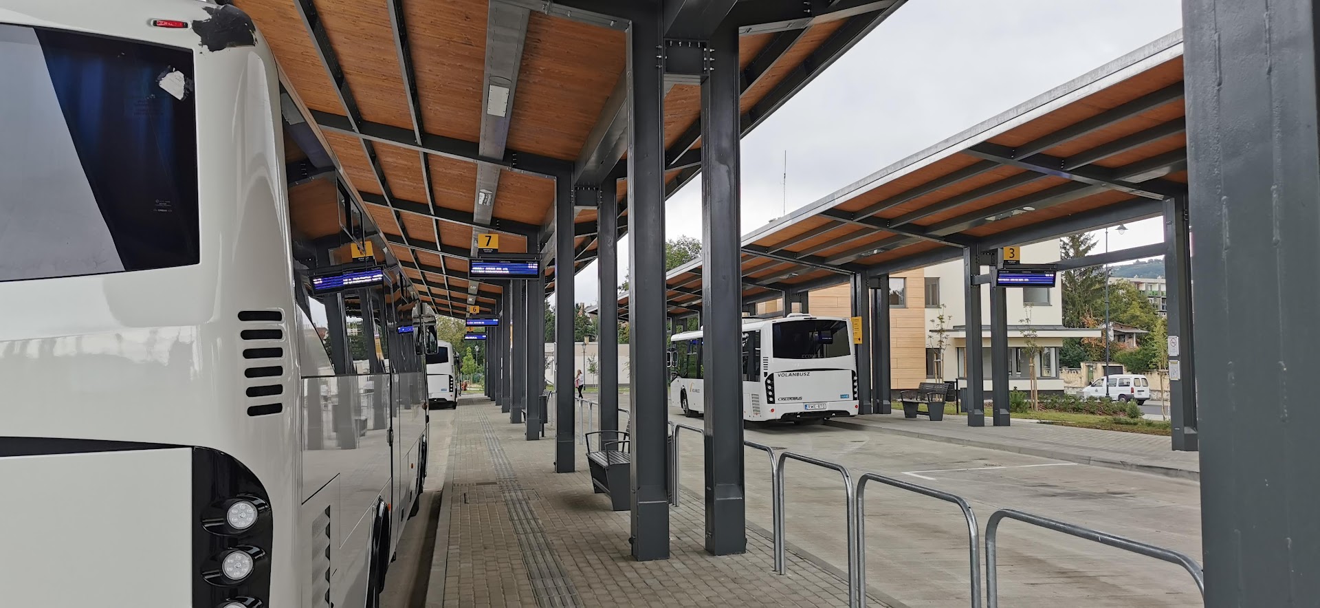 Ünnepi buszmenetrend